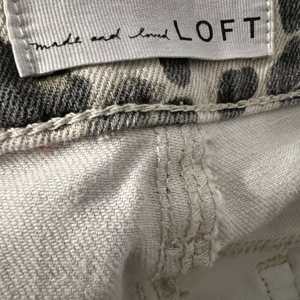Leopard print Loft jeans - Picture 4 of 5
